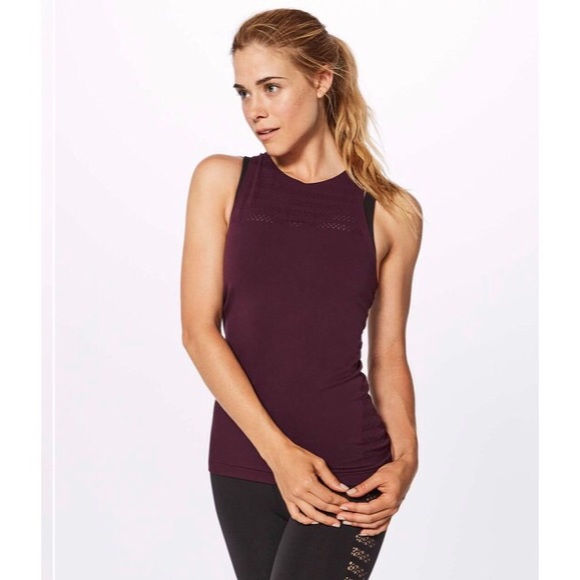lululemon Reveal Tank Stripes Red Size M